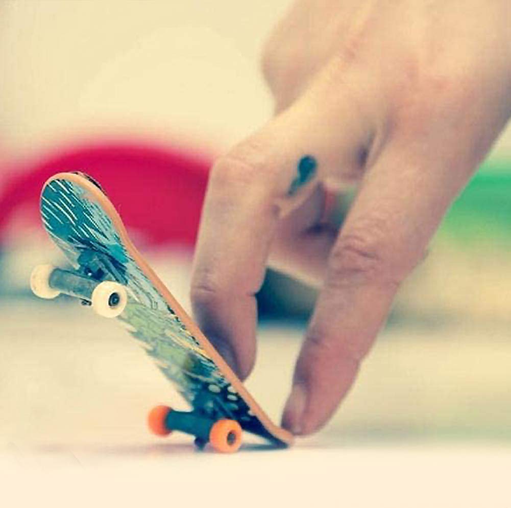 PATPAT 1Pc Mini Skateboard Finger Board Skate Boarding Kit PATPAT 1Pc Mini Skateboard Finger Board Skate Boarding Kit